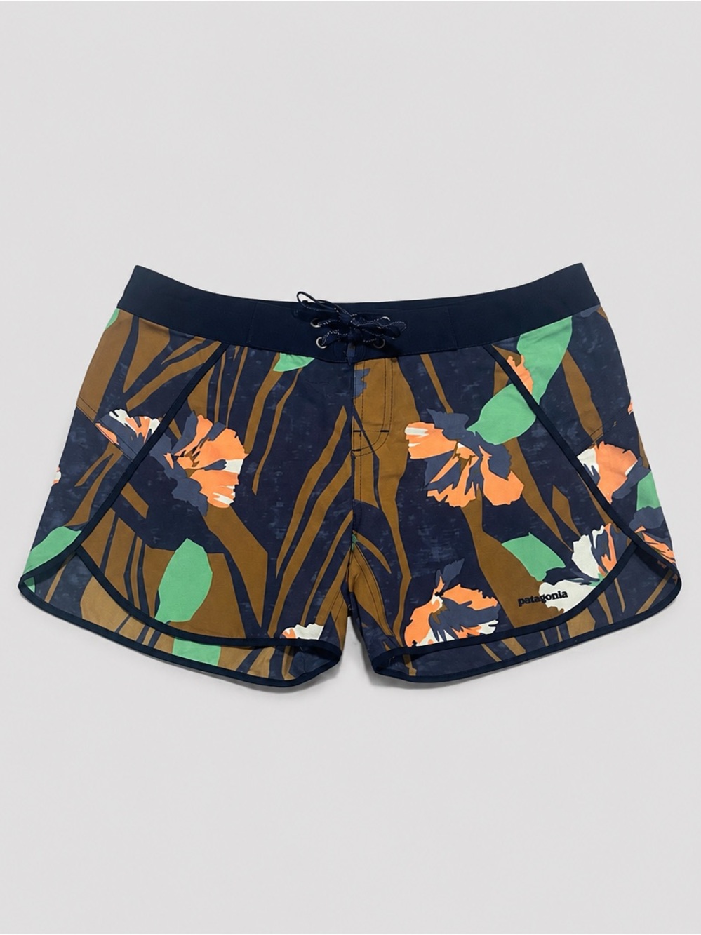 Patagonia Wavefarer Board Shorts Women’s Size 8 NWT Floral Surf Swim - Picture 1 of 7